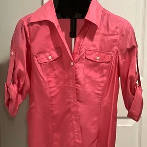 Button up short sleeve pink gently worn excellent condition